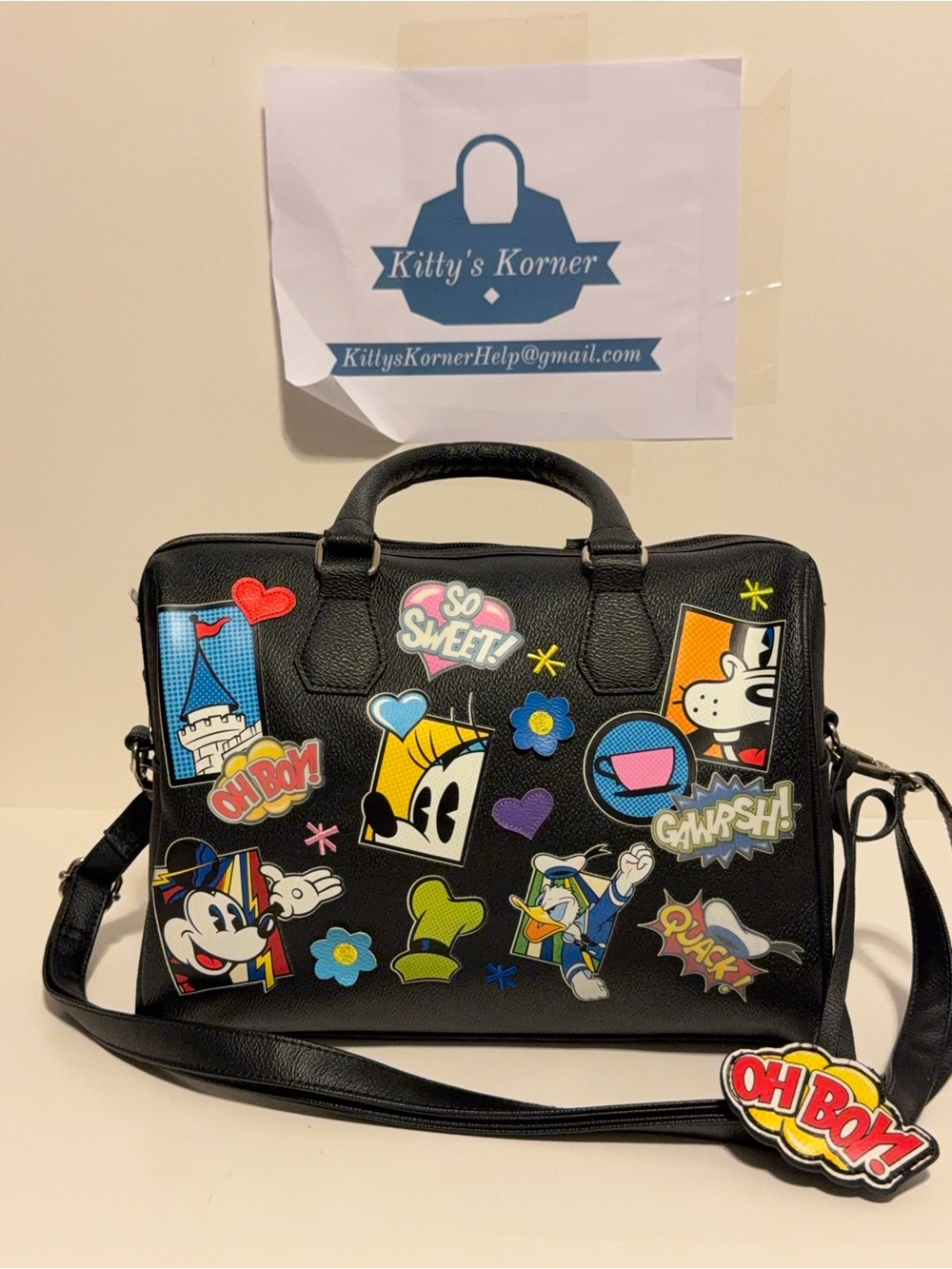 NWOT Disney Park’s Retro Comic Pop Oh Boy Black Satchel